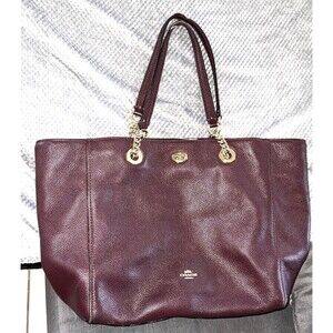 COACH Tote Bag Pebbled leather